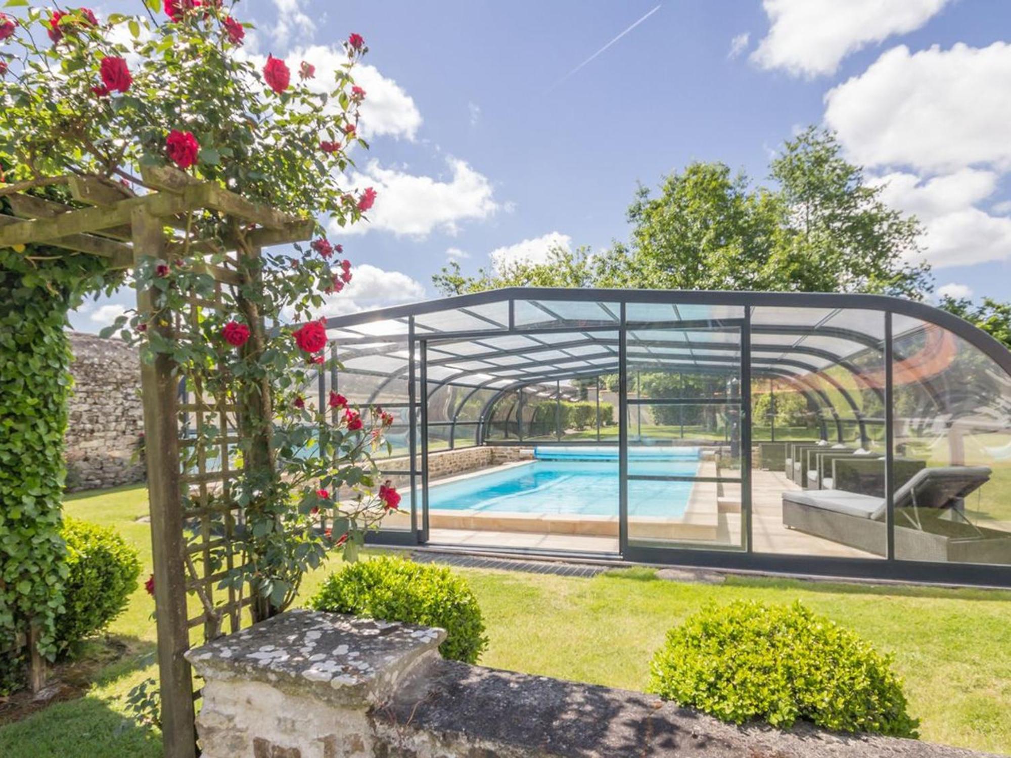 Gite De Charme Avec Piscine Chauffee Et Wifi - 2 Chambres - Fr-1-306-803 Chateauthebaud Exteriör bild